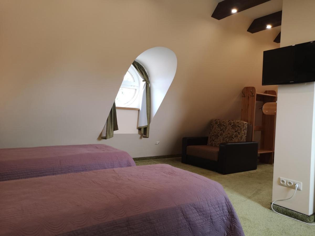 Hotel Senlici Γιέλγκαβα Εξωτερικό φωτογραφία
