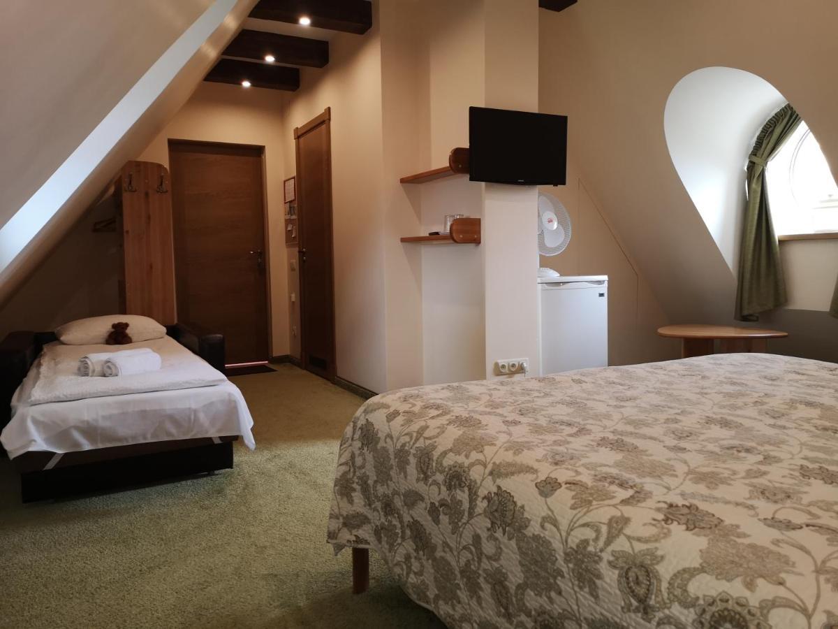 Hotel Senlici Γιέλγκαβα Εξωτερικό φωτογραφία