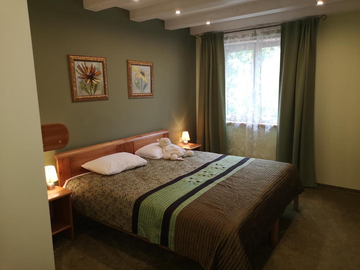Hotel Senlici Γιέλγκαβα Εξωτερικό φωτογραφία
