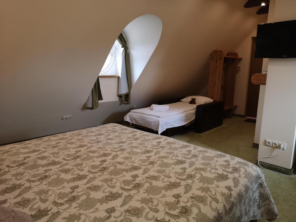 Hotel Senlici Γιέλγκαβα Εξωτερικό φωτογραφία