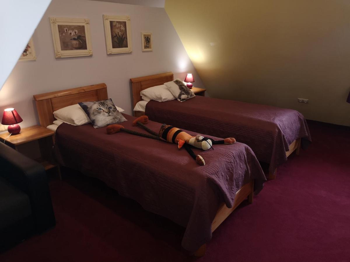 Hotel Senlici Γιέλγκαβα Εξωτερικό φωτογραφία